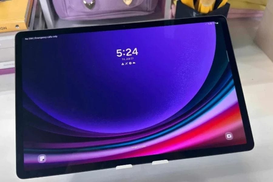 tablet samsung galaxy tab S10 FE